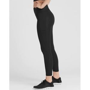 GapFit High Rise 7/8 Leggings in Sculpt Revolution